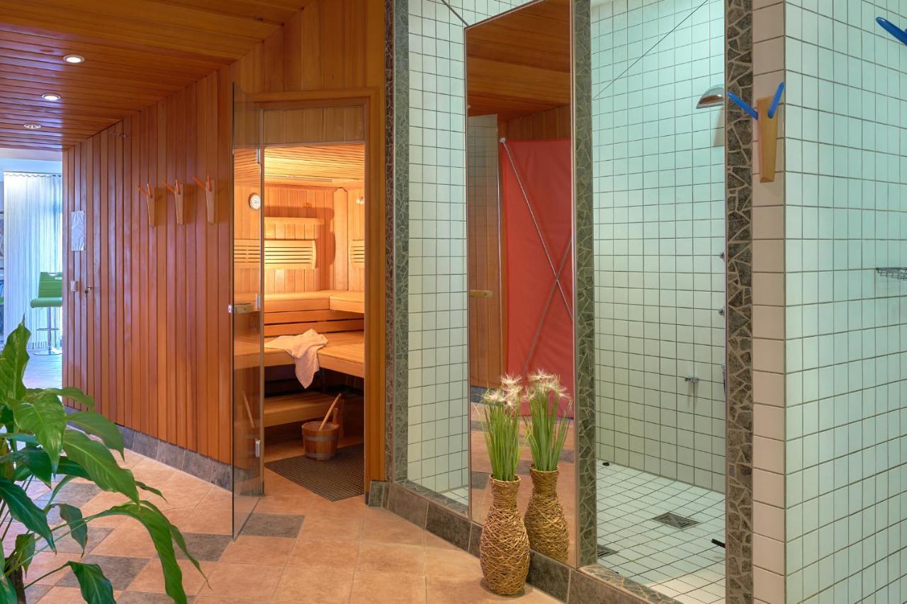 Hotel Garni Am Goetheplatz Bad Münster am Stein-Ebernburg Екстериор снимка